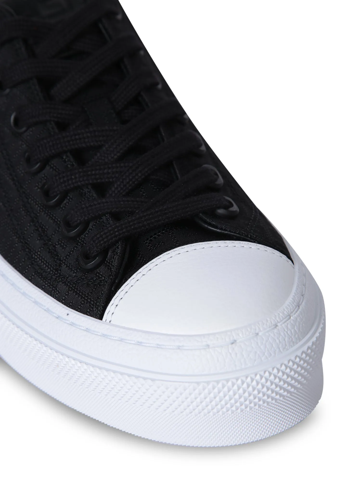 City Low Mono black sneakers
